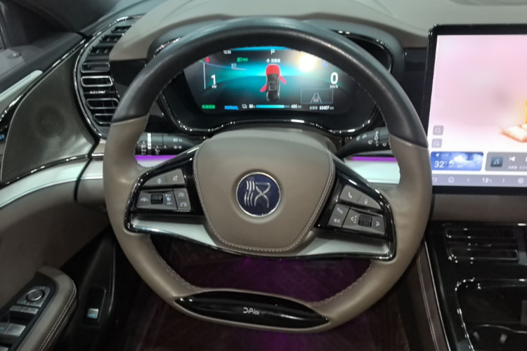 BYD Han 2024 car image #15