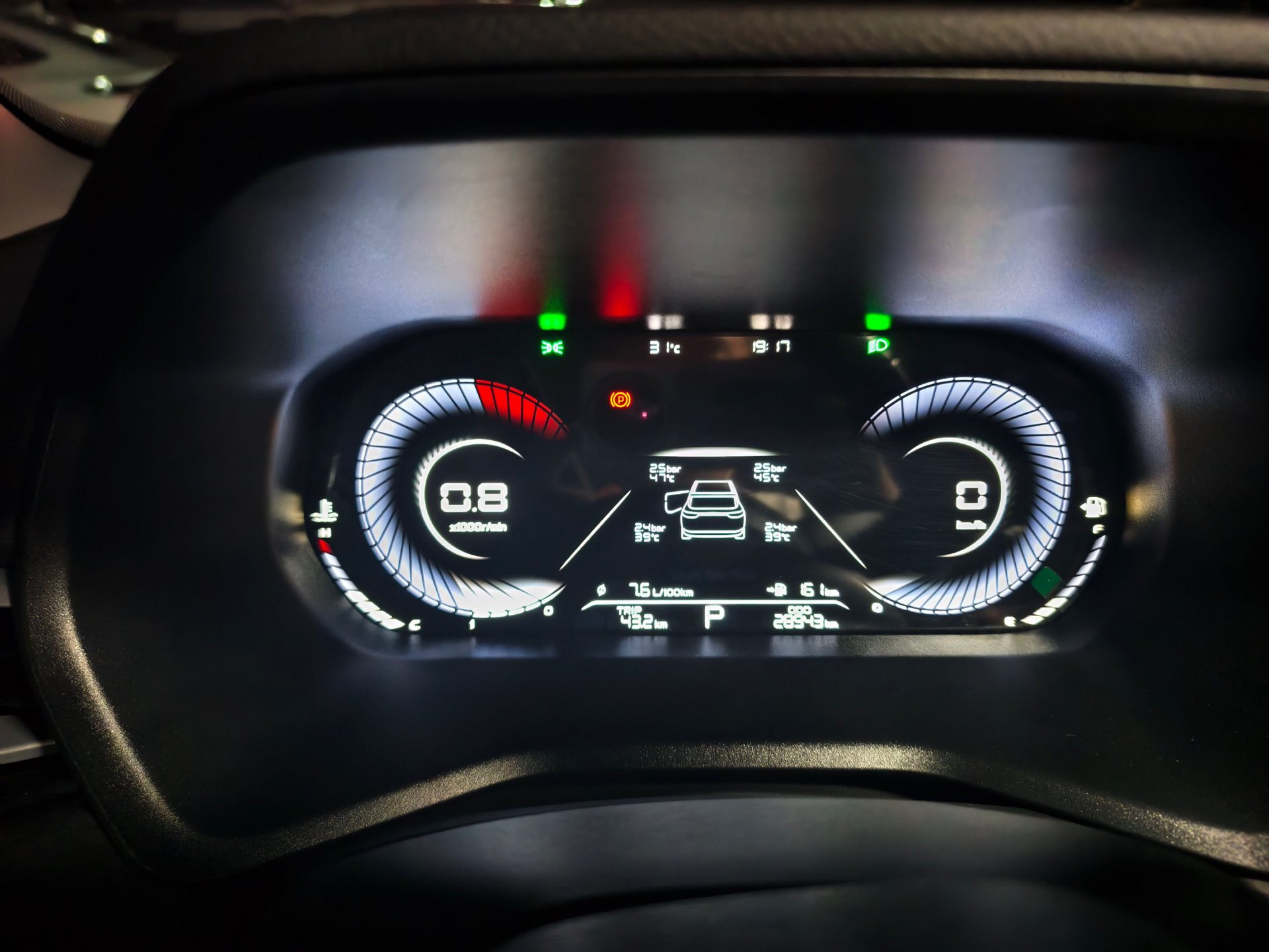 GEELY Emgrand 2024 #5 GEELY Emgrand 2024 car image #5