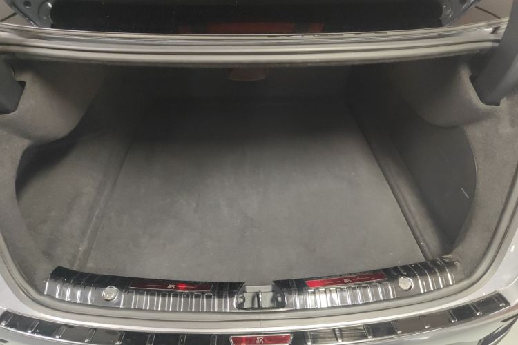 BYD Han 2022 imagen de coche #19