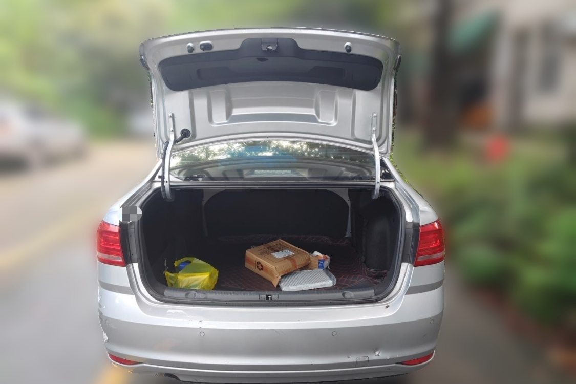 Volkswagen Lavida 2018 car image #8