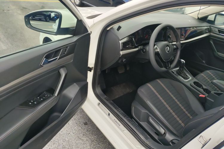 Volkswagen Lavida 2018 #16 Volkswagen Lavida 2018 car image #16