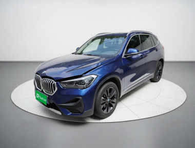 BMW X1 2020 BMW X1 2020 car image