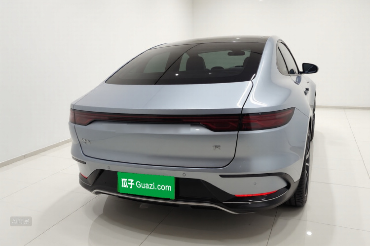 BYD Han 2023 car image #6