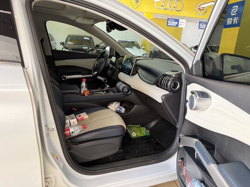 BYD Yuan Plus 2022 صورة سيارة #5