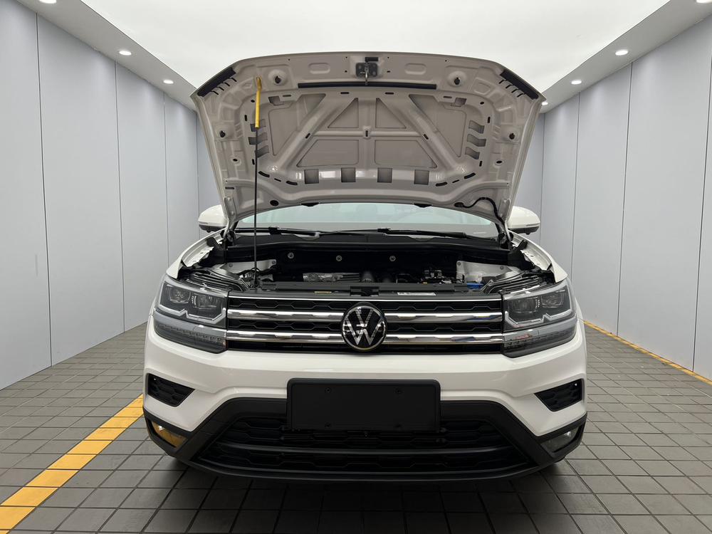 Volkswagen Tharu 2022 car image #15