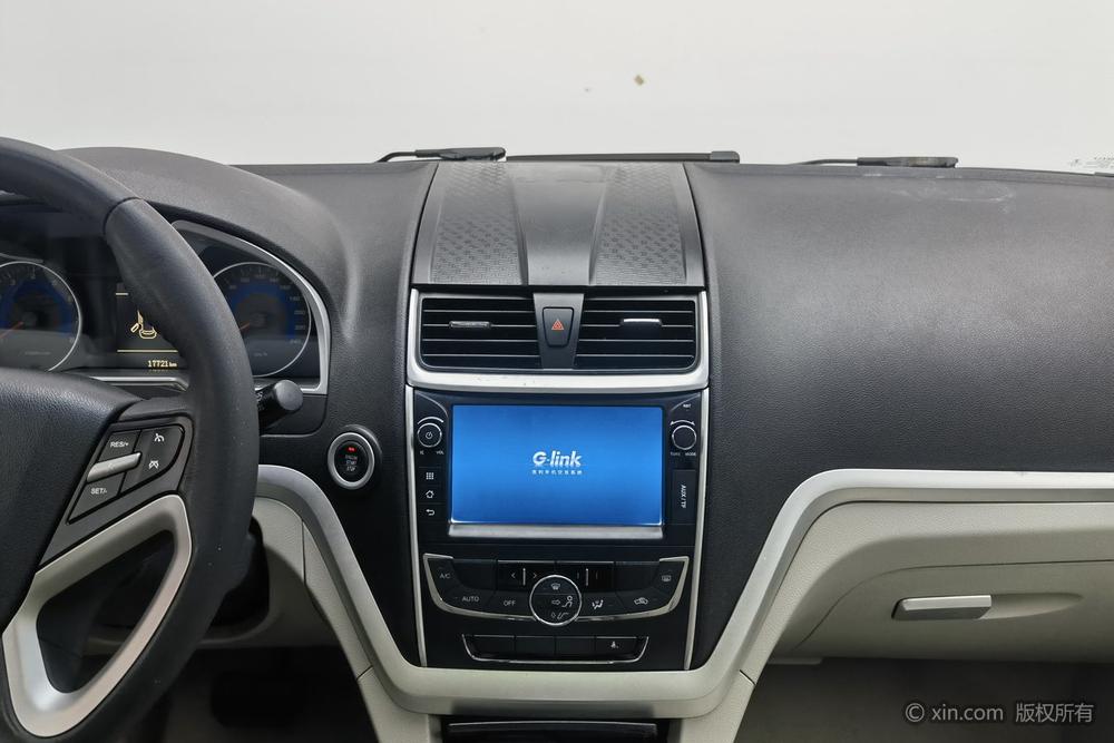 GEELY Emgrand 2015 car image #12