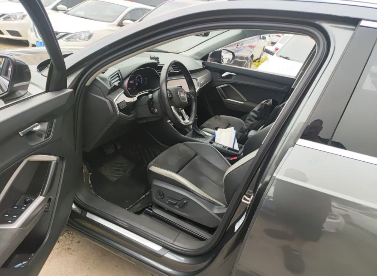 Audi Q3 2023 #2 Audi Q3 2023 car image #2