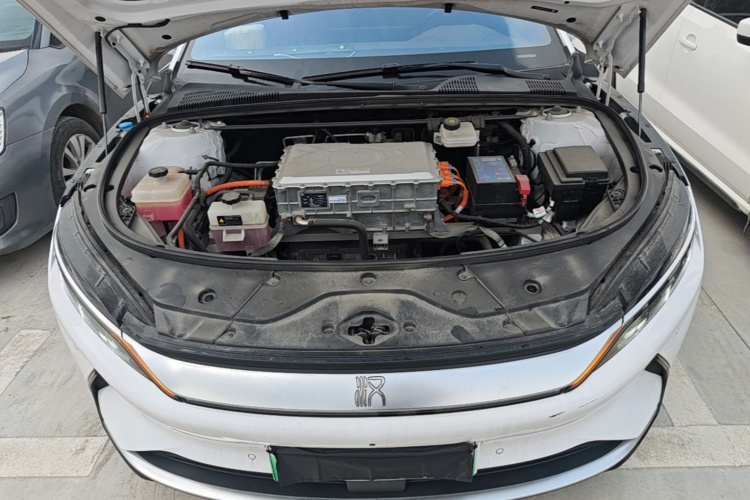 BYD Han 2002 imagen de coche #20