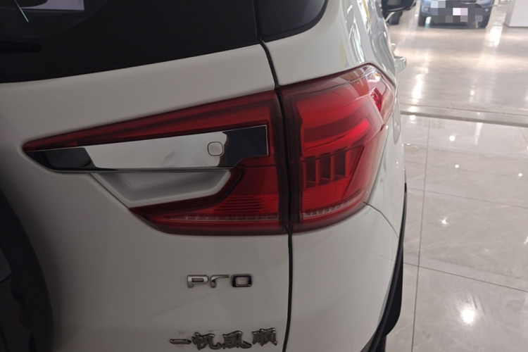 BYD Yuan Pro 2022 #8 BYD Yuan Pro 2022 صورة سيارة #8