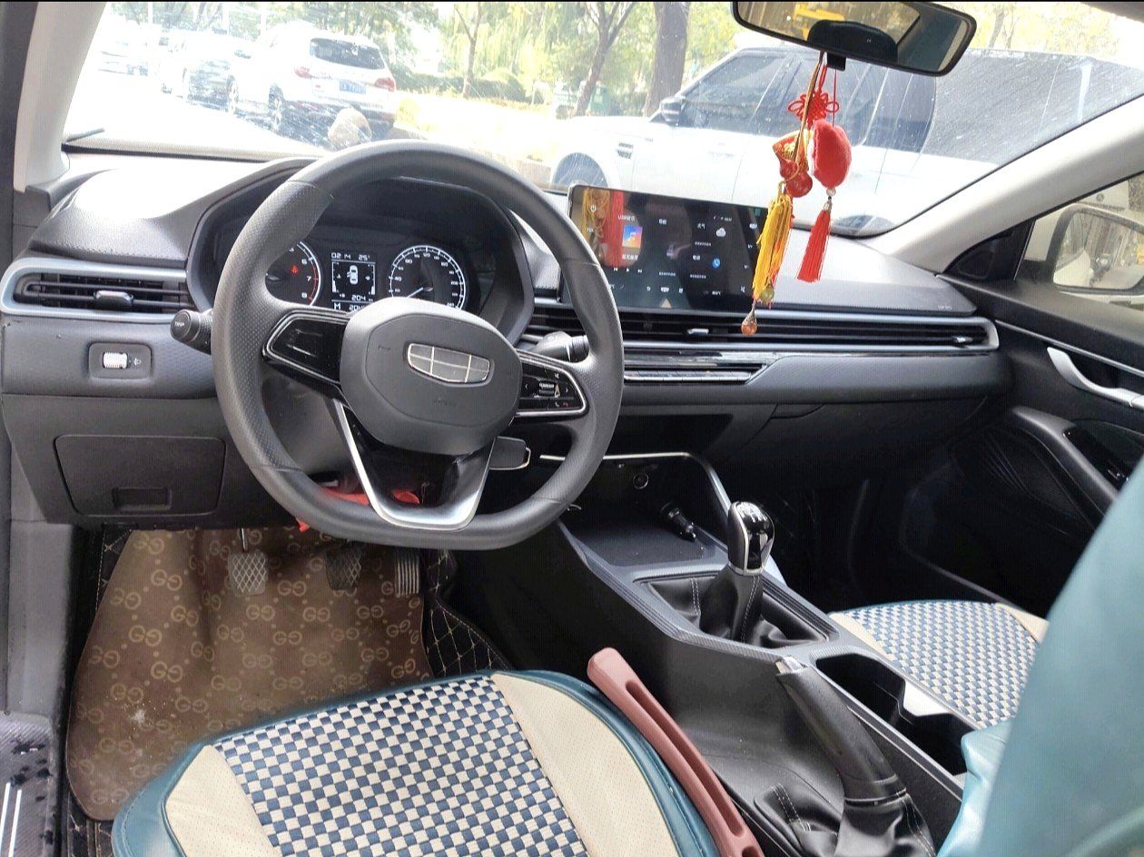 GEELY Emgrand 2025 car image #6