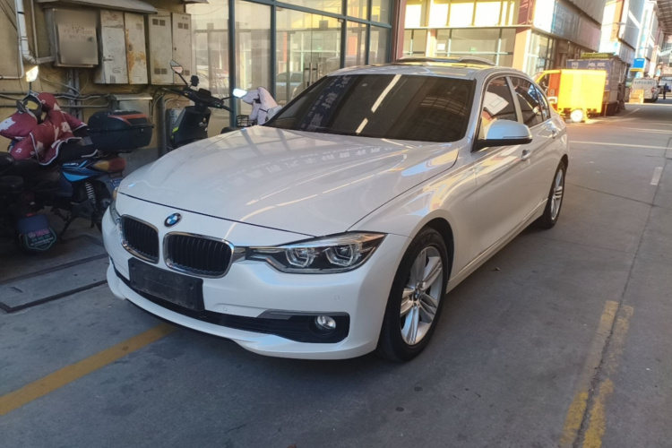 BMW 3 Series 2017 #2 BMW 3 Series 2017 car image #2