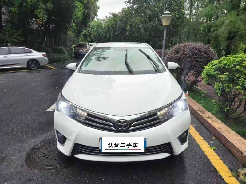 Toyota Corolla 2015 Toyota Corolla 2015 car image