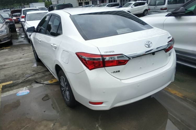 Toyota Corolla 2018 car image #7