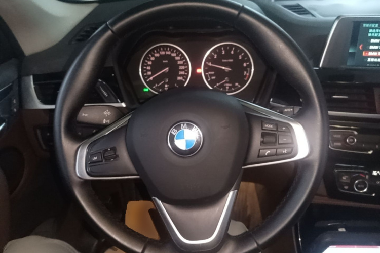 BMW X1 2018 #16 BMW X1 2018 car image #16