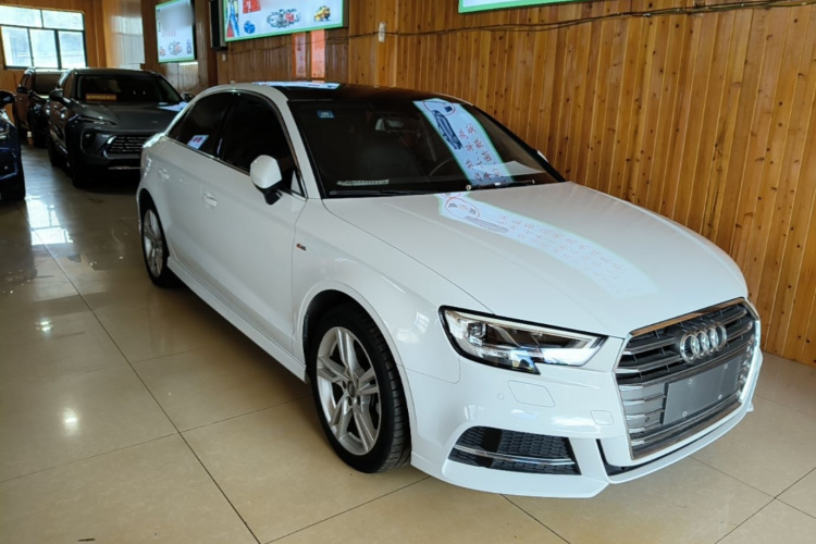 Audi A3 2020 car image #4