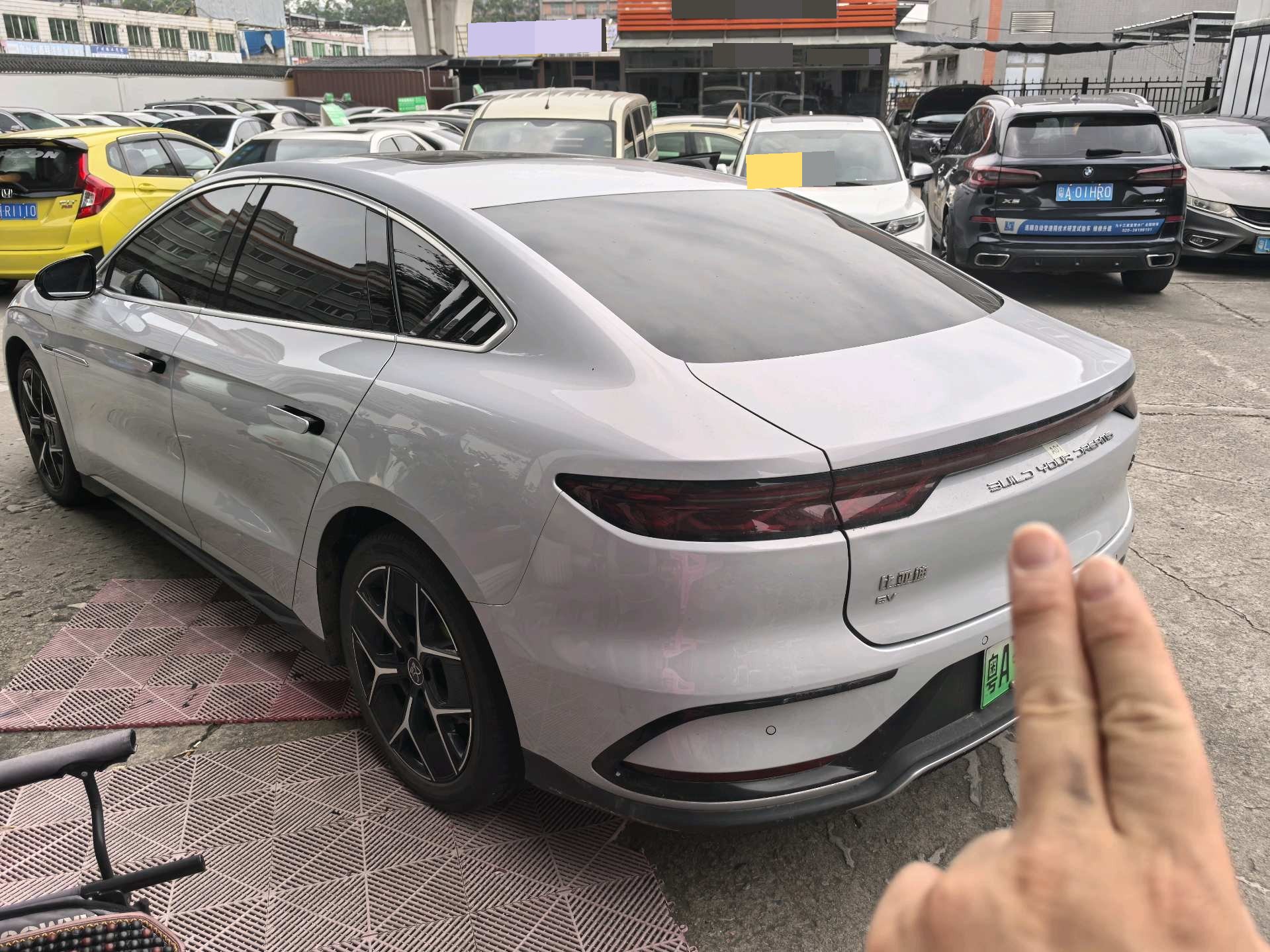 BYD Han 2024 car image #5