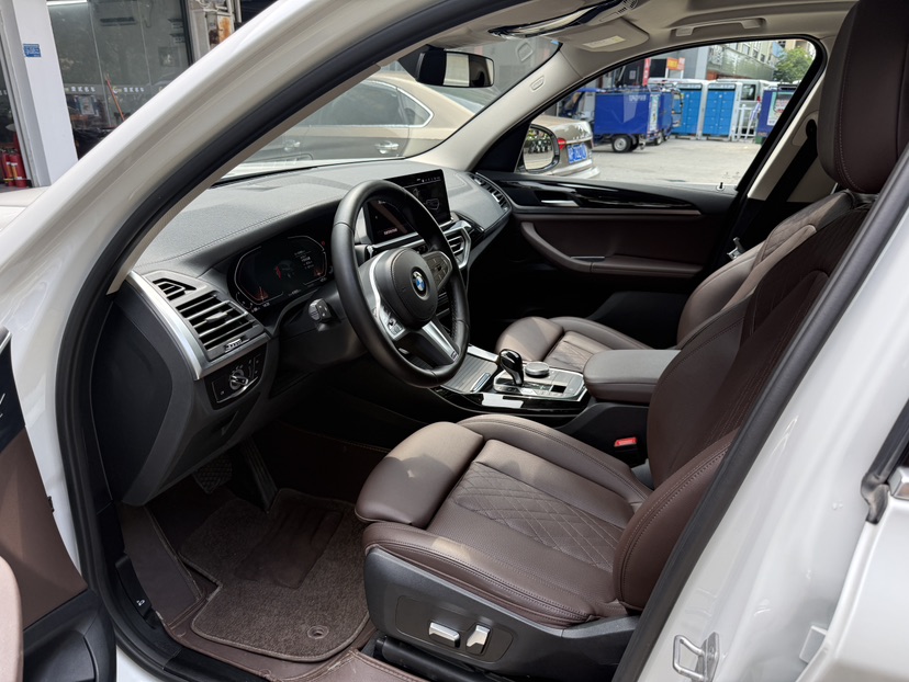 BMW X3 2023 imagem de carro #4