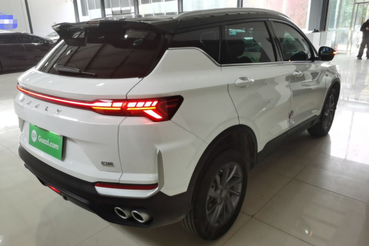GEELY Coolray 2026 #7 GEELY Coolray 2026 car image #7
