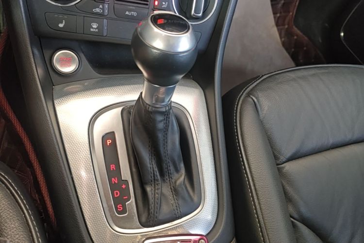 Audi Q3 2019 #14 Audi Q3 2019 car image #14