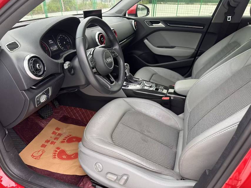 Audi A3 2019 car image #5