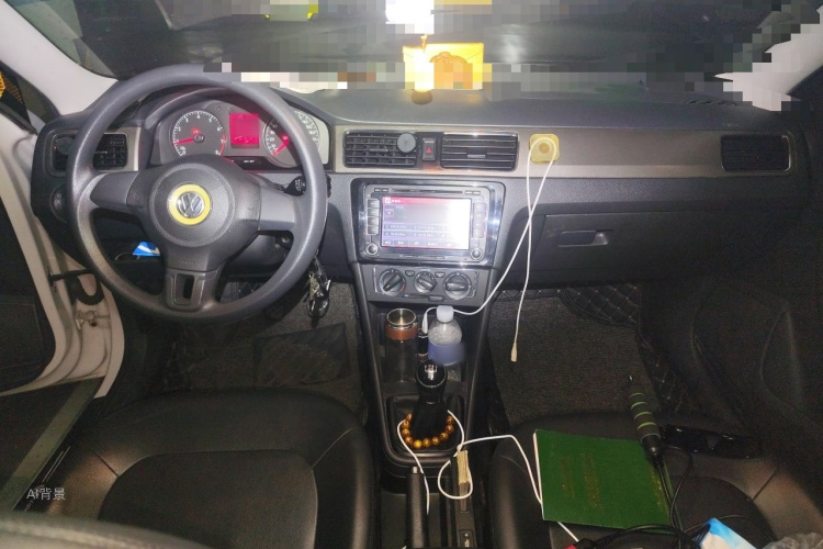 Volkswagen Santana 2016 car image #11