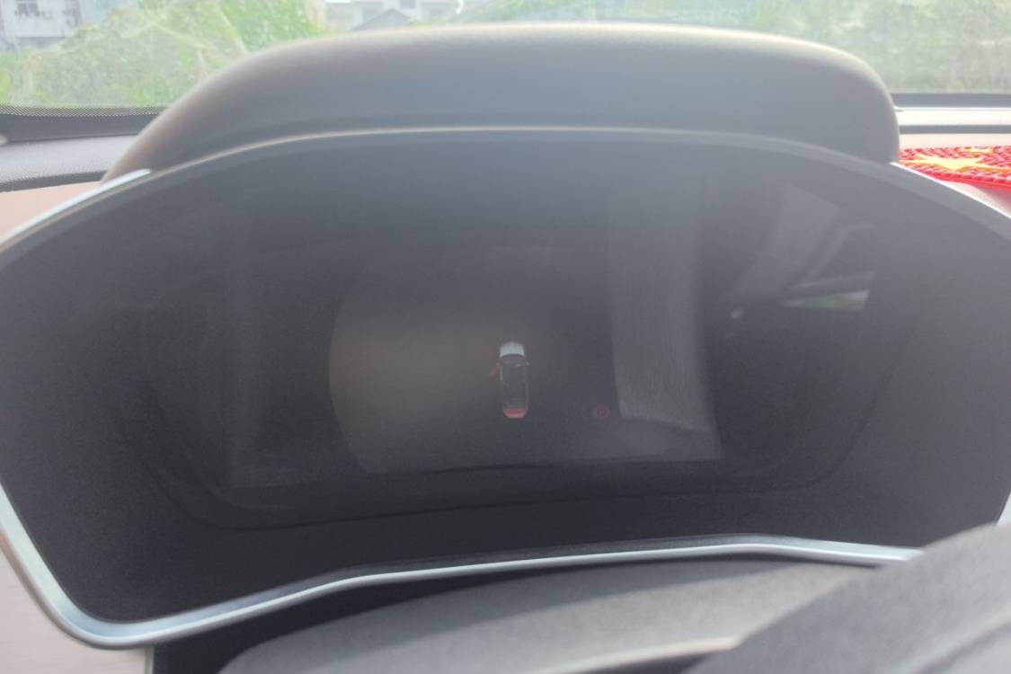 GEELY Coolray 2019 #24 GEELY Coolray 2019 car image #24