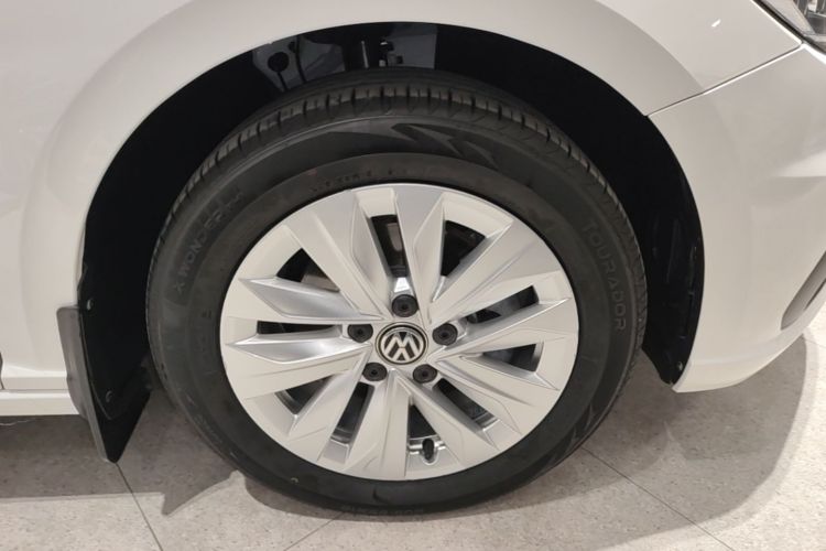 Volkswagen Lavida 2019 #9 Volkswagen Lavida 2019 car image #9