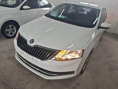 Skoda Rapid 2018 Skoda Rapid 2018 car image