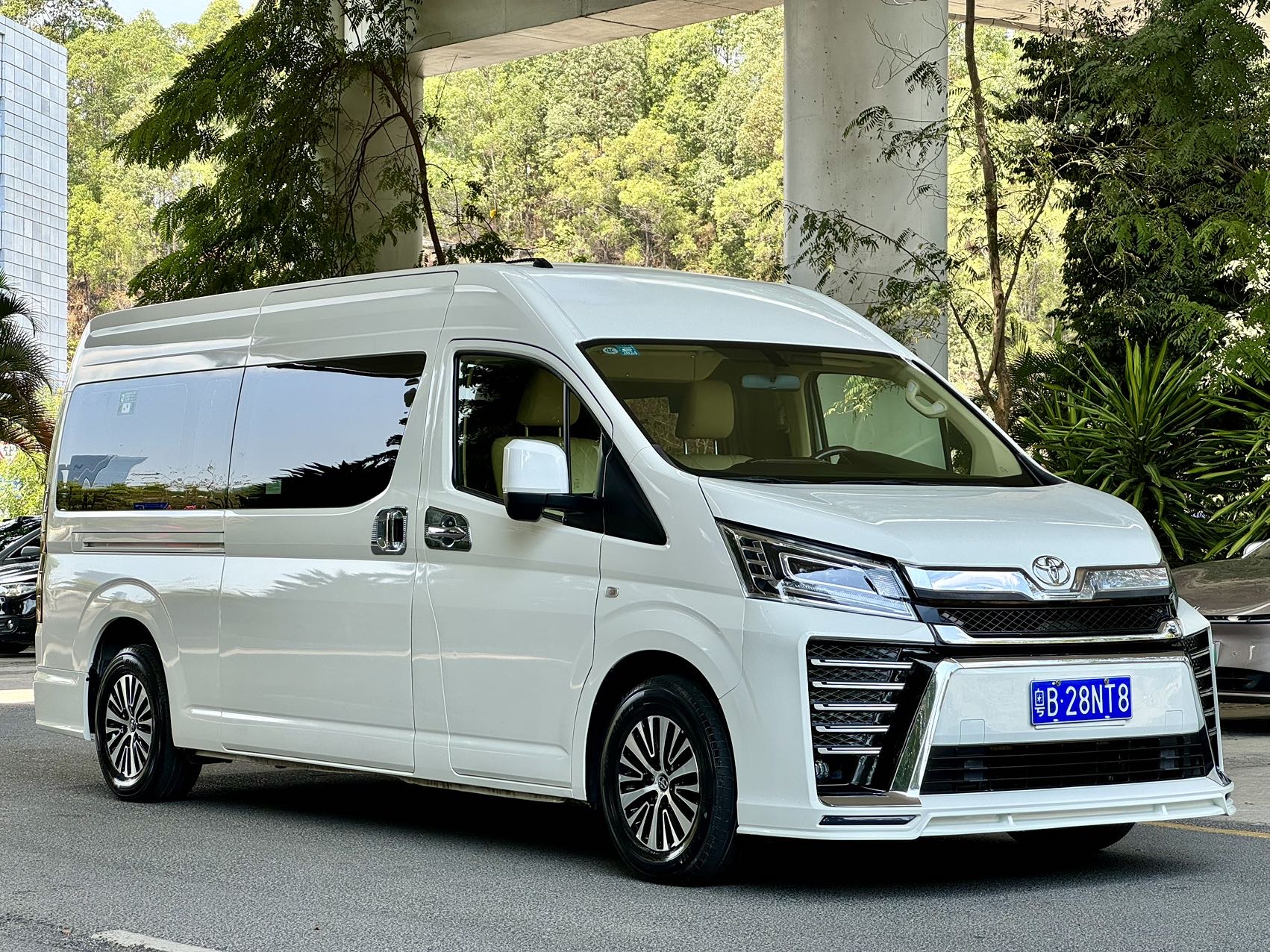 Toyota Hiace 2022 #5 Toyota Hiace 2022 car image #5
