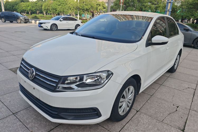 Volkswagen Santana 2019 صورة سيارة #2