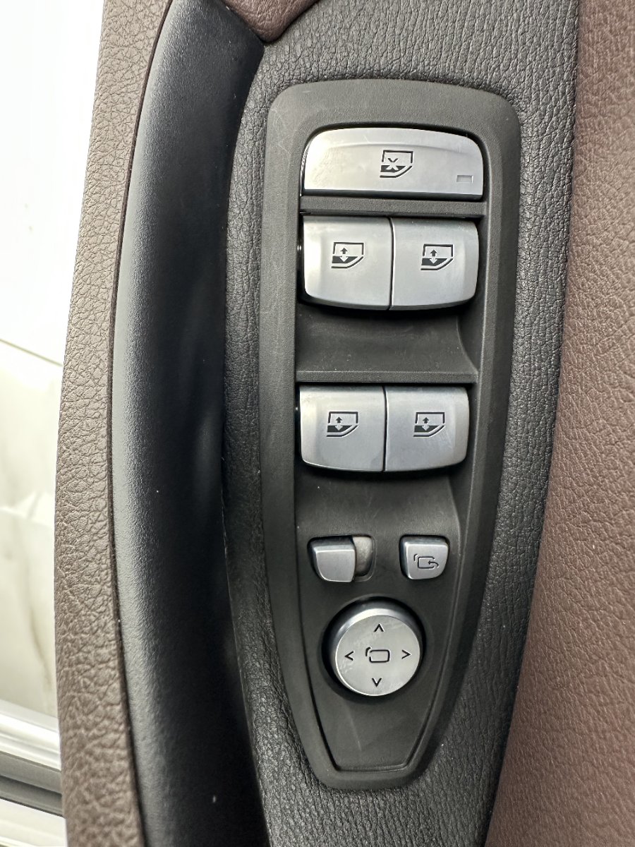 BMW X1 2022 #11 BMW X1 2022 صورة سيارة #11