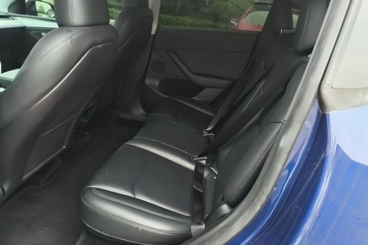 Tesla Model Y 2023 #17 Tesla Model Y 2023 car image #17