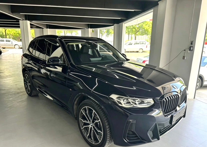 BMW X3 2021 car image #3