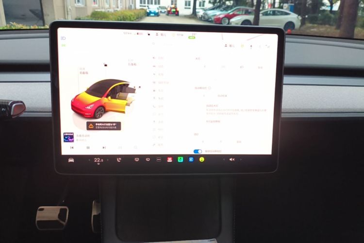 Tesla Model Y 2023 #17 Tesla Model Y 2023 car image #17
