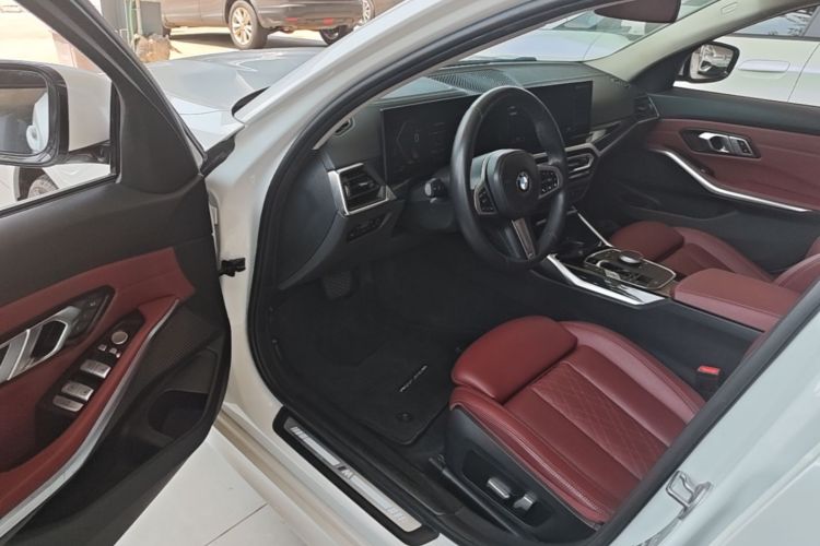 BMW 3 Series 2023 #16 BMW 3 Series 2023 car image #16