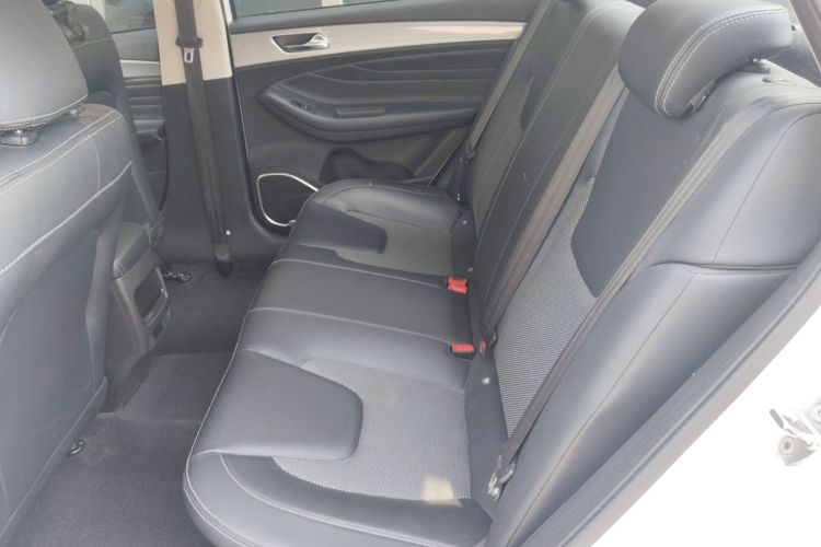 Chery Arrizo 5 2019 immagine di auto #13