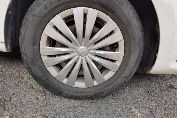Volkswagen Santana 2017 #9 Volkswagen Santana 2017 car image #9