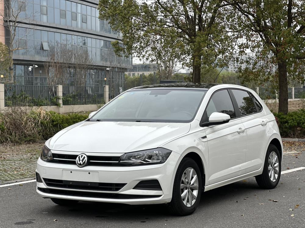 Volkswagen Polo 2020 car image 