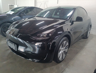 Tesla Model Y 2022 Tesla Model Y 2022 car image