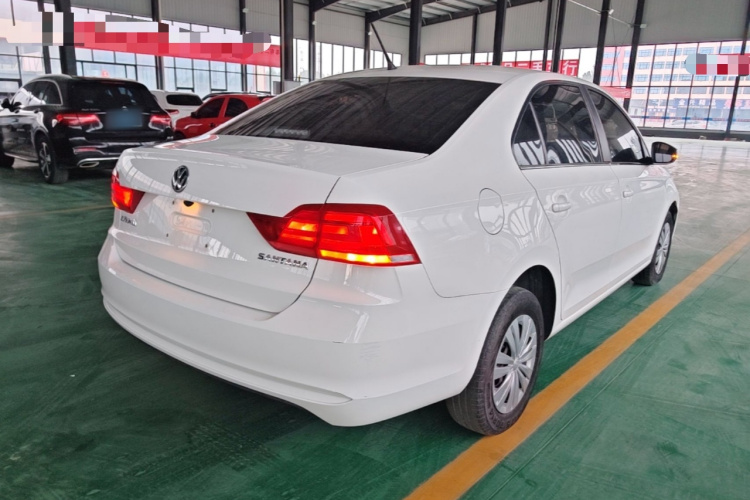 Volkswagen Santana 2022 car image #5