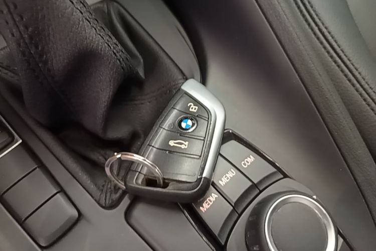 BMW X1 2018 #9 BMW X1 2018 car image #9
