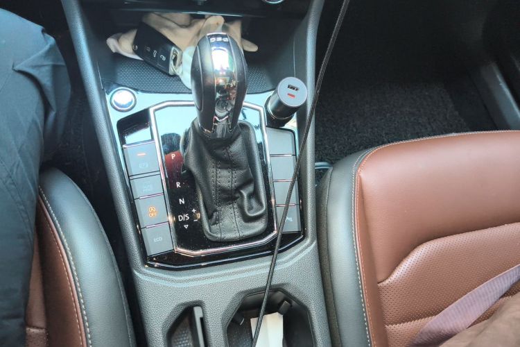 Volkswagen Lavida 2019 car image #14