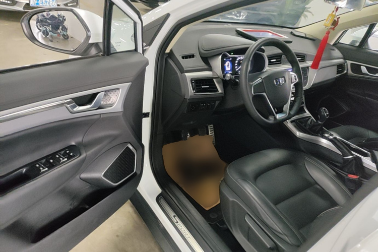 GEELY Emgrand GS 2019 #16 GEELY Emgrand GS 2019 car image #16