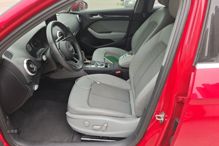 Audi A3 2019 car image #17