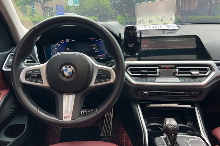 BMW 3 Series 2022 car image #13