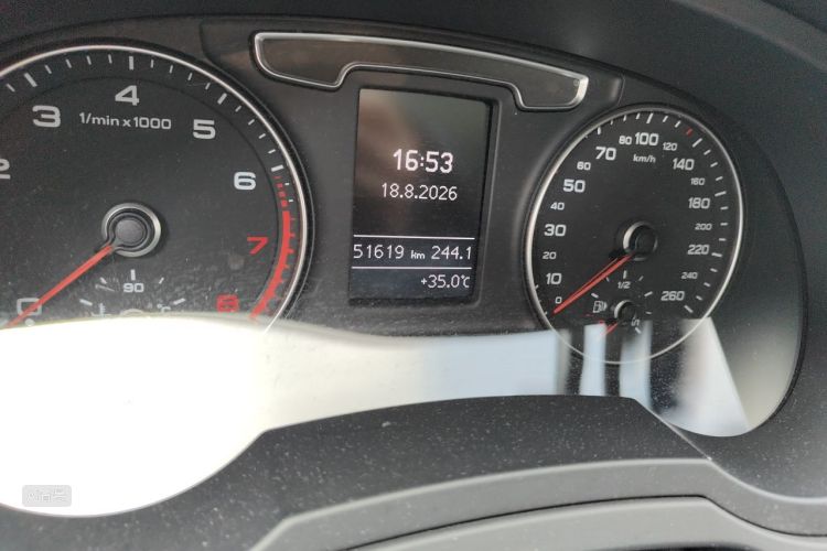 Audi Q3 2017 #14 Audi Q3 2017 car image #14