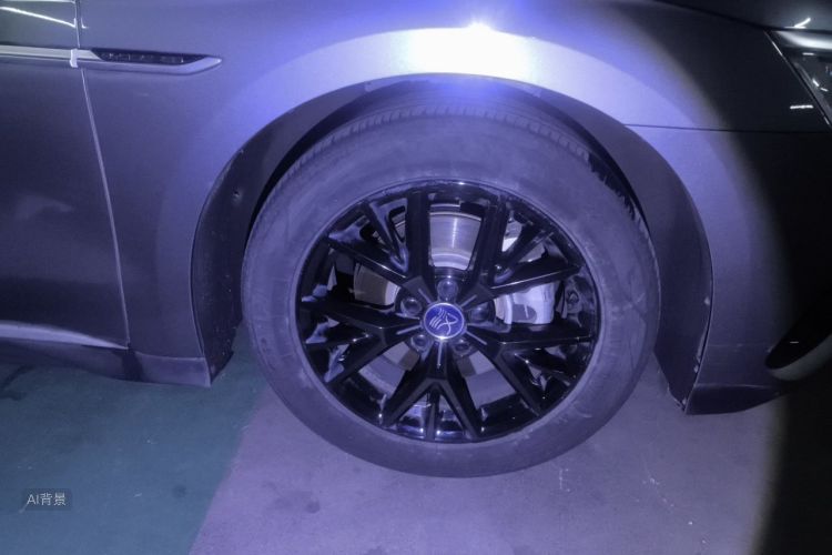 BYD Han 2024 immagine di auto #9