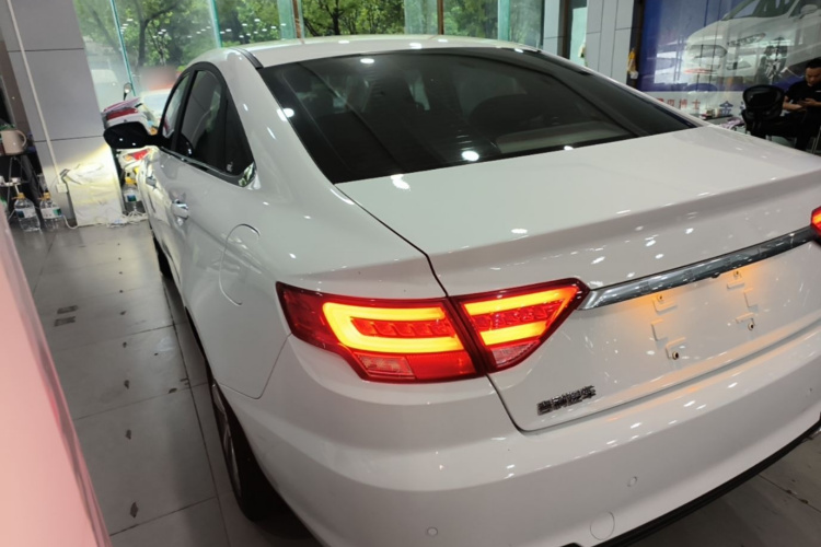 GEELY Emgrand GL 2018 #5 GEELY Emgrand GL 2018 car image #5