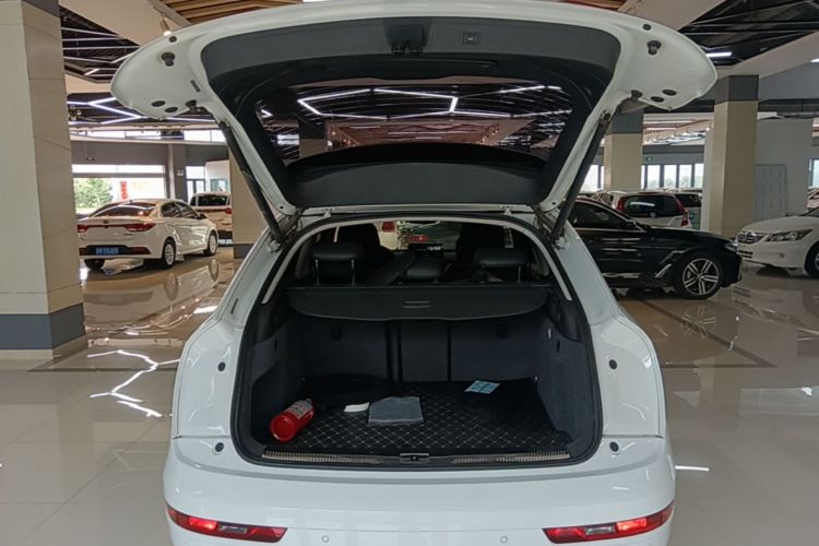 Audi Q3 2019 #19 Audi Q3 2019 immagine di auto #19
