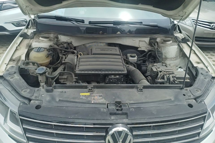 Volkswagen Lavida 2017 car image #22